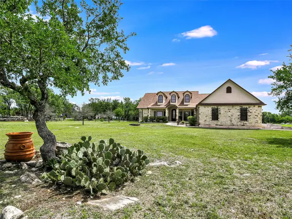 505 Vista View Trail, Spicewood, TX 78669