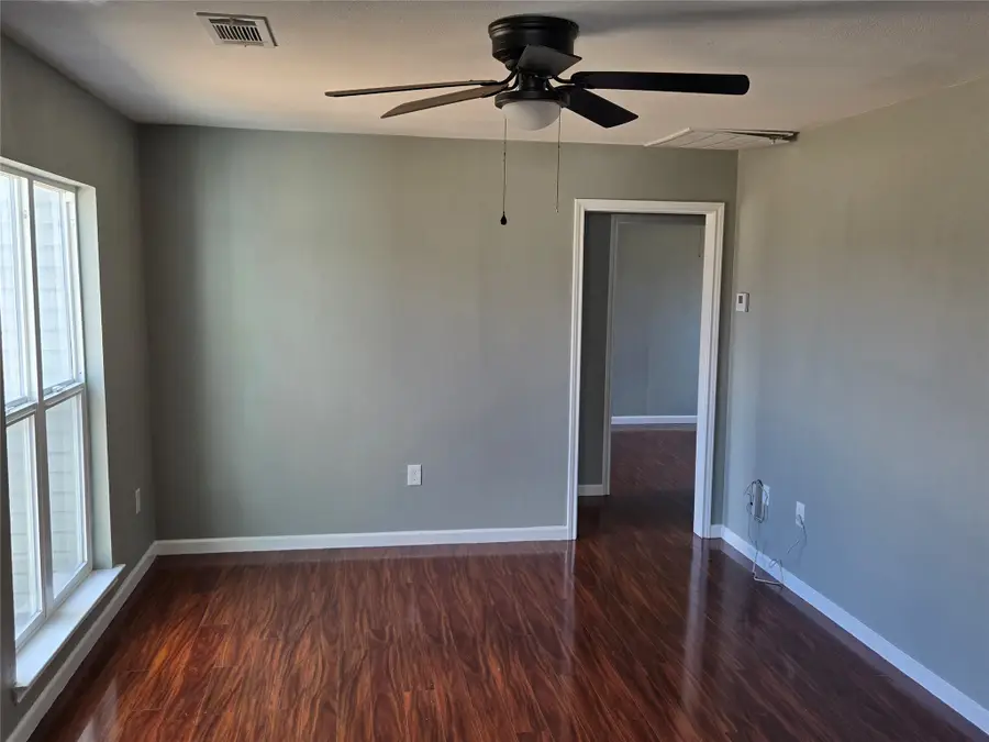 902 N Ross Avenue, Sherman, TX 75090 - #2