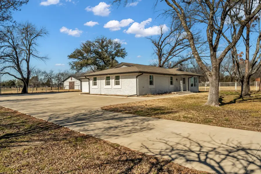 3109 Fm 1183, Ennis, TX 75119 - #2