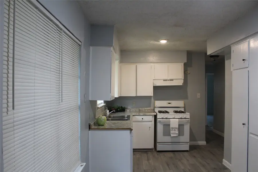 100 E Brown Street, Princeton, TX 75407 - #3