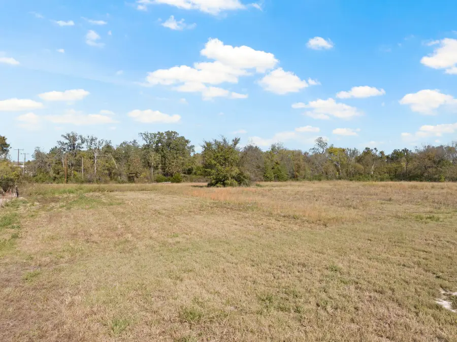 1 Oakwood, Sulphur Springs, TX 75482 - #3