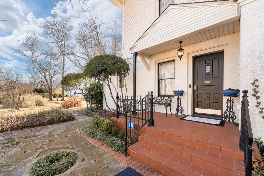 804 Prairie Avenue, Cleburne, TX 76033 - #2