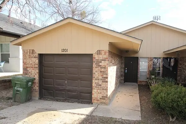 1201 Kimbrough Street, Fort Worth, TX 76108