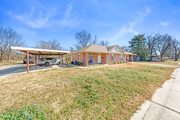 701 & 703 SW 1st Street, Cooper, TX 75432