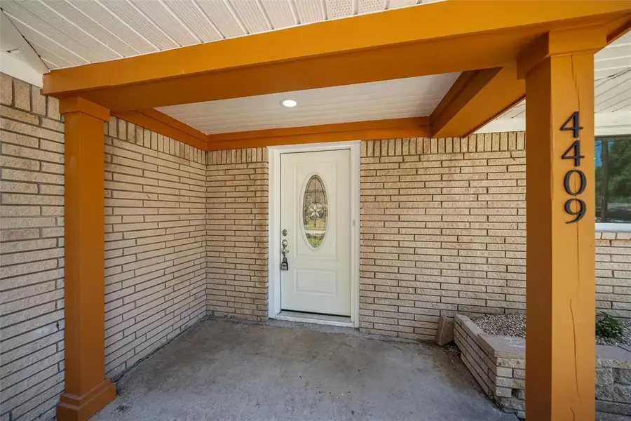 4409 Steven Street, North Richland Hills, TX 76180 - #2