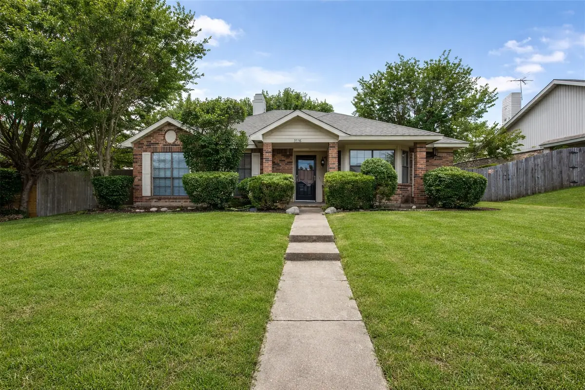 1036 Twin Falls Drive, Desoto, TX 75115 - #1