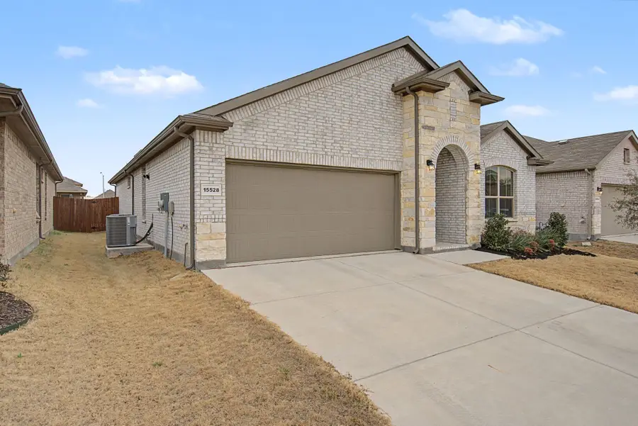 15528 Canford Terrace, Justin Roanoke, TX 76247 - #2