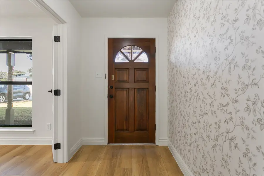 4908 Southwest Boulevard, Fort Worth, TX 76116 - #2