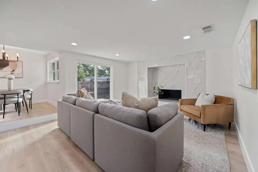 9231 Pinewood Drive, Dallas, TX 75243 - #3