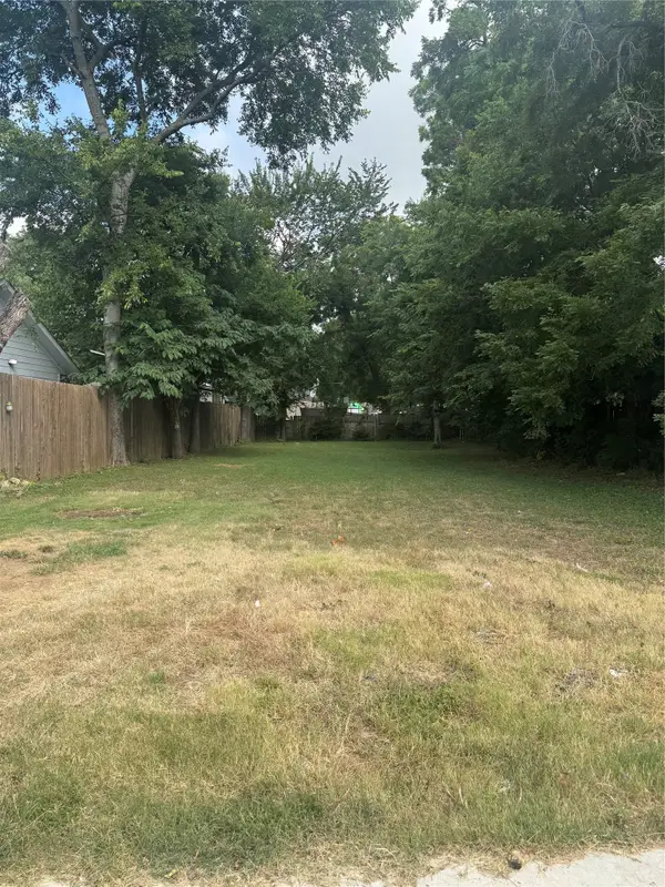 3631 Jamaica Street, Dallas, TX 75210