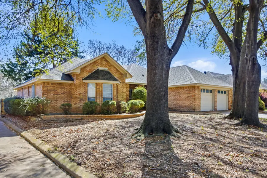 6009 Kenilworth Drive, Arlington, TX 76001 - #3