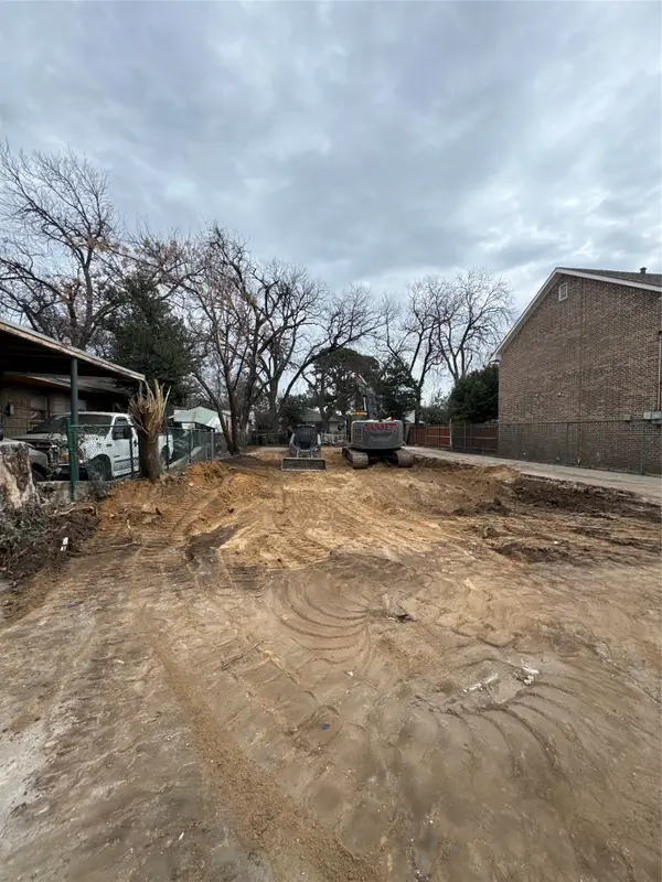 508 N Riverside Drive, Fort Worth, TX 76111