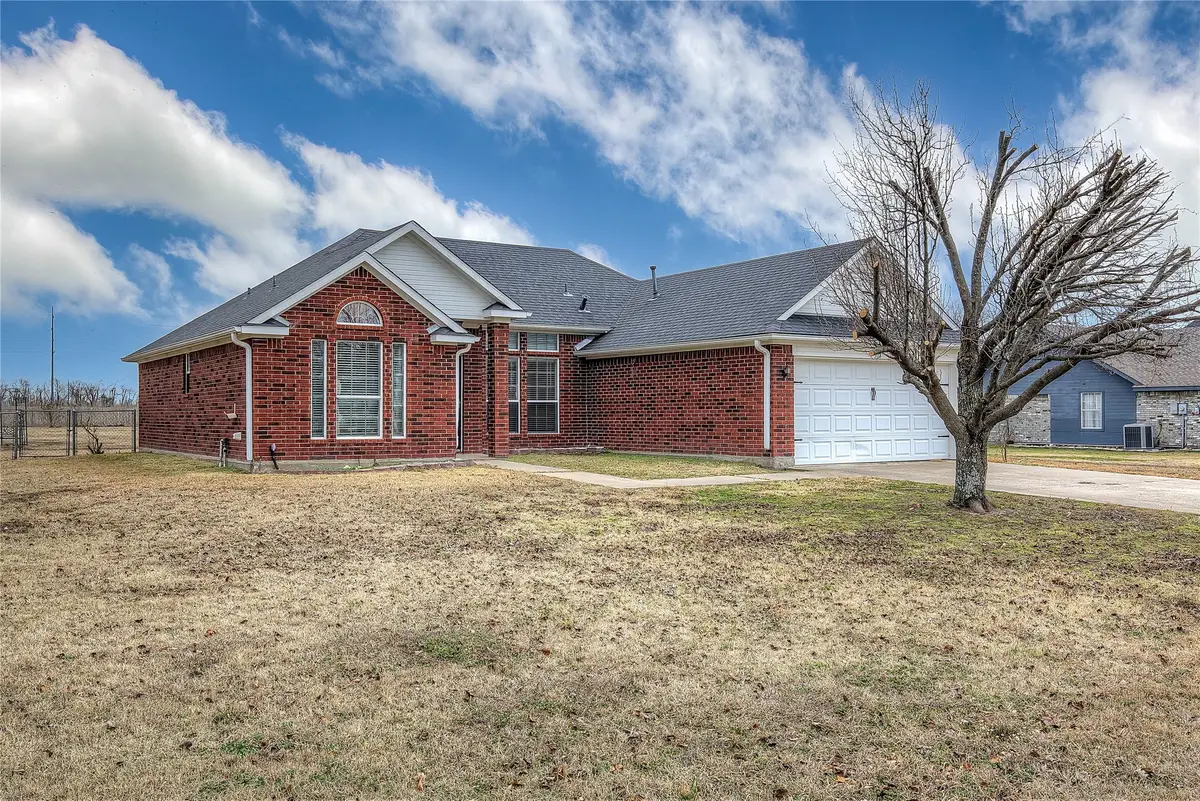 5113 Creek Crossing Drive, Greenville, TX 75402 - #1