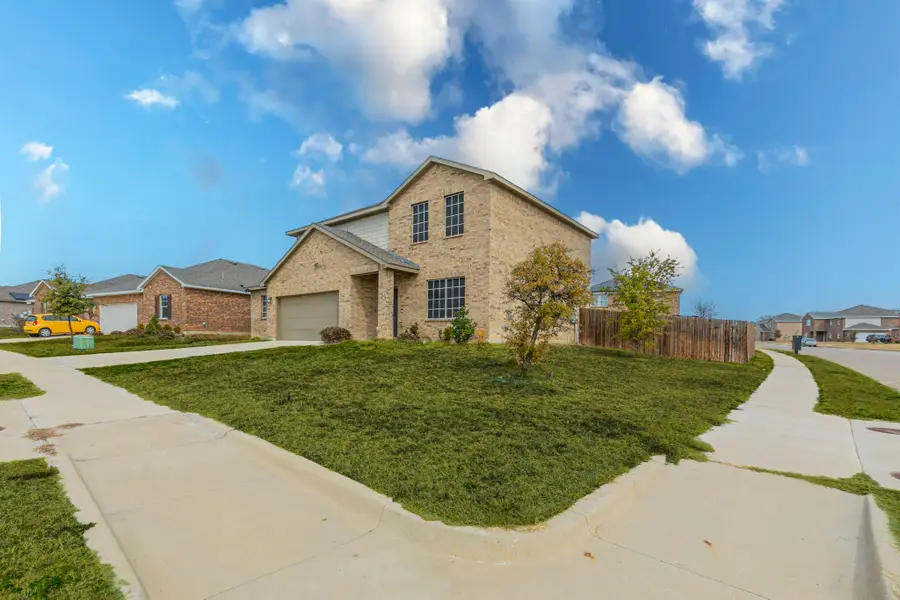 201 Sabine River Road, Glenn Heights, TX 75154 - #2