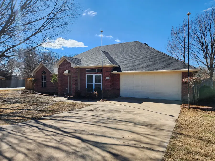 3008 Karen Way, Granbury, TX 76049 - #3