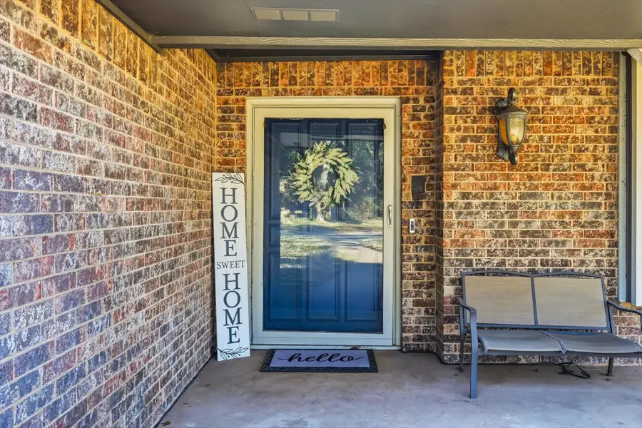 2206 Oak Forest Court, Arlington, TX 76012 - #2