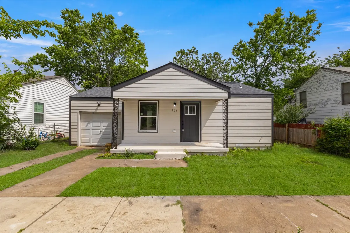 904 W Anthony Street, Fort Worth, TX 76115 - #1