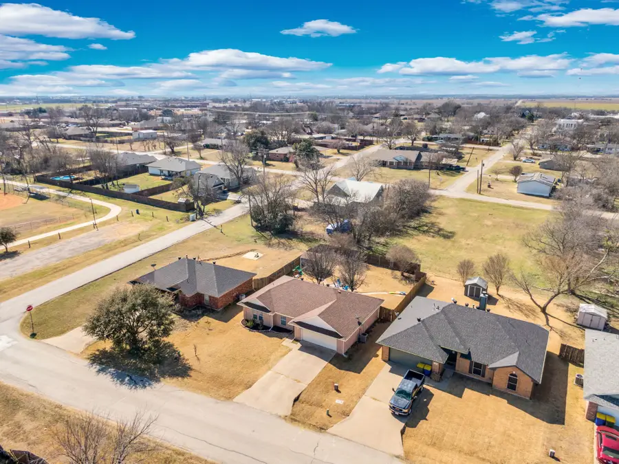 309 Vista Ridge Drive, Venus, TX 76084 - #2