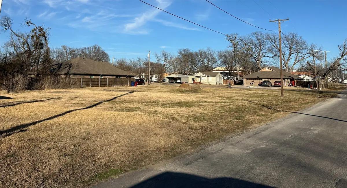 Texana Street Texana Street, Van Alstyne, TX 75495 - #1