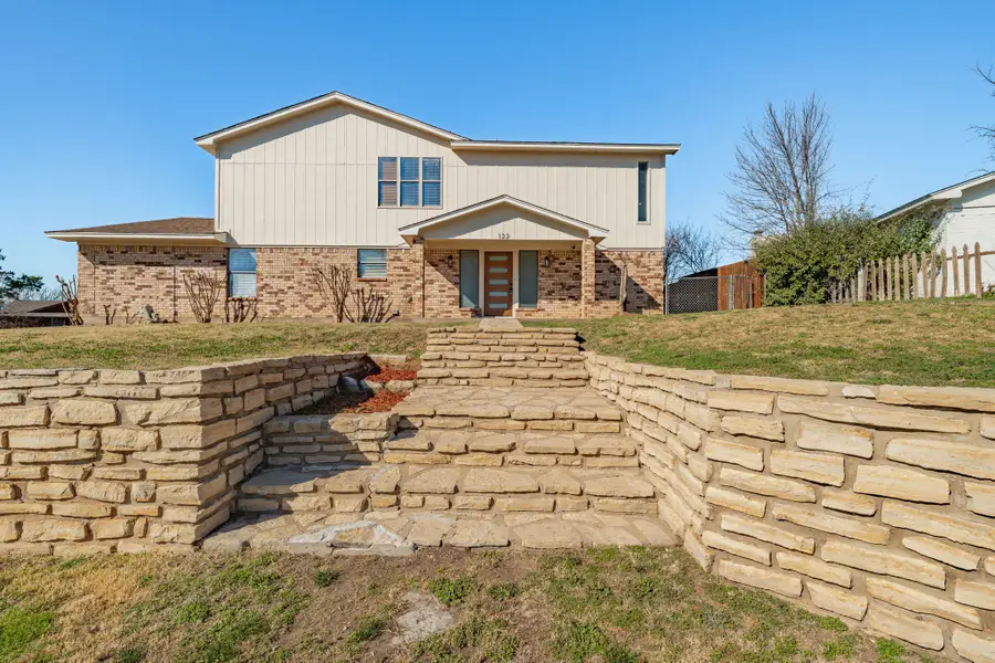 122 Heritage Trail, Granbury, TX 76048 - #2