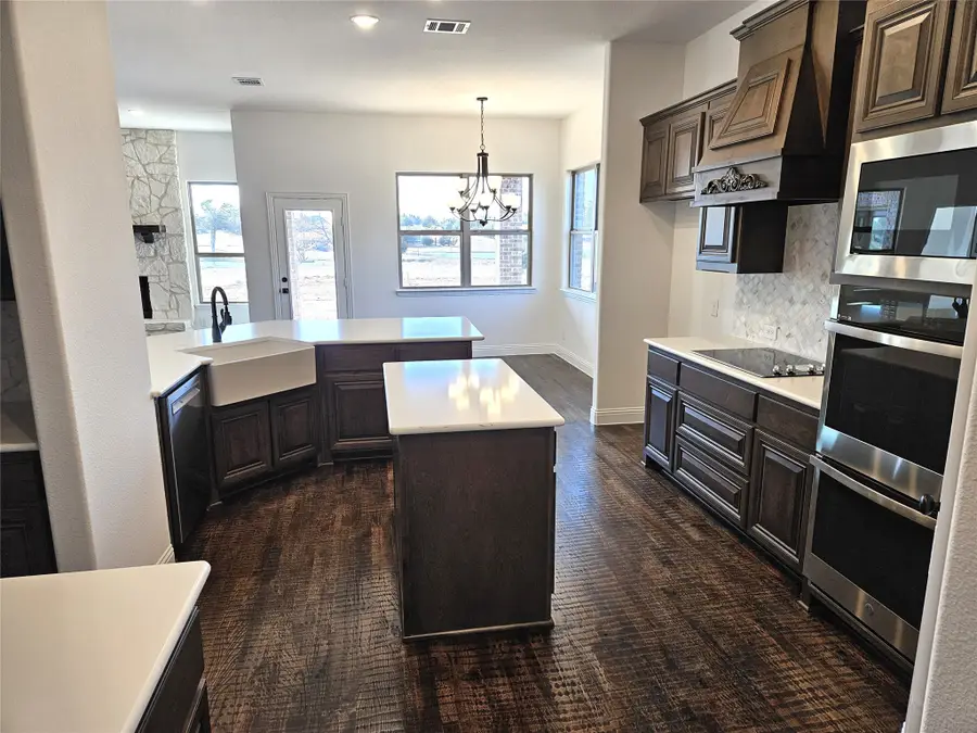 385 Willie's Court, Whitesboro, TX 76273 - #2