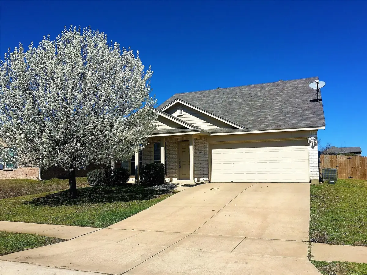 307 Quail Crossing Drive, Sanger, TX 76266 - #1