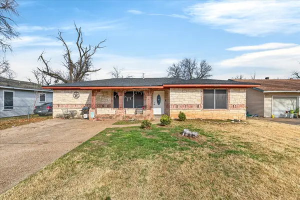 1115 Fisher Street, Bellmead, TX 76705
