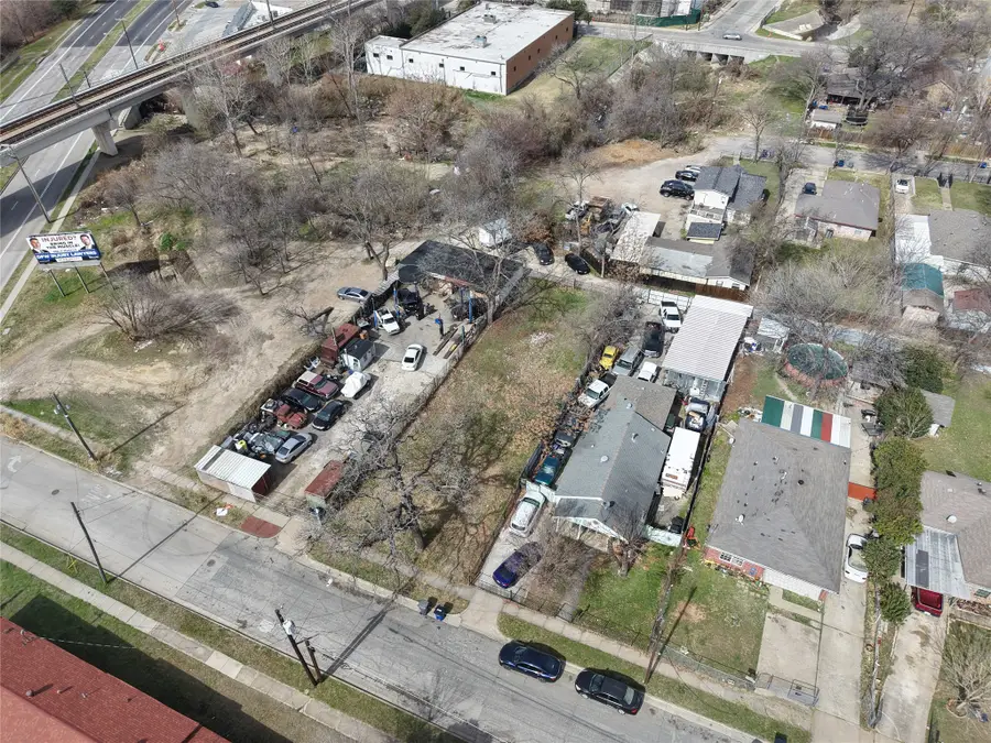 2117 Hondo Avenue, Dallas, TX 75219 - #2