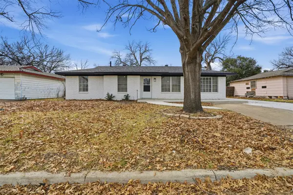 3321 Fairview Street, Fort Worth, TX 76111