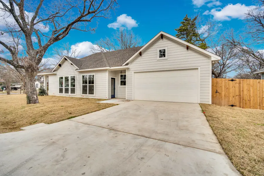 500 Farley Street, Waxahachie, TX 75165 - #2