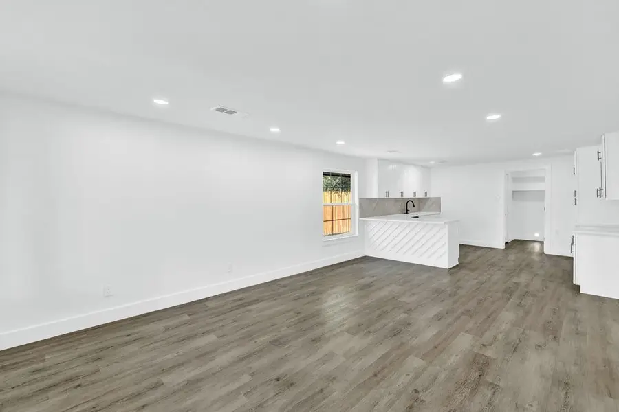 2509 Campbell Street, Fort Worth, TX 76105 - #3