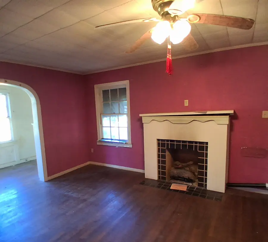 805 S Glenwood Boulevard, Tyler, TX 75701 - #3