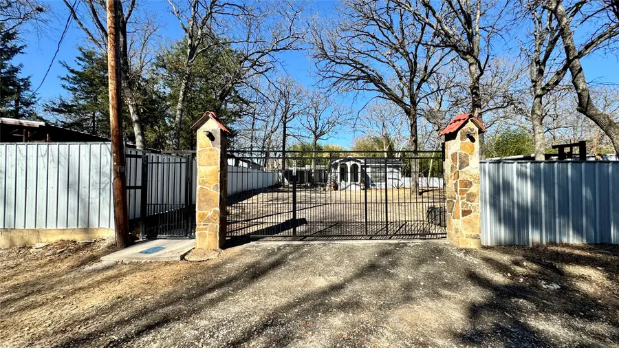 2618 Lakewood Drive, Wills Point, TX 75169 - #3