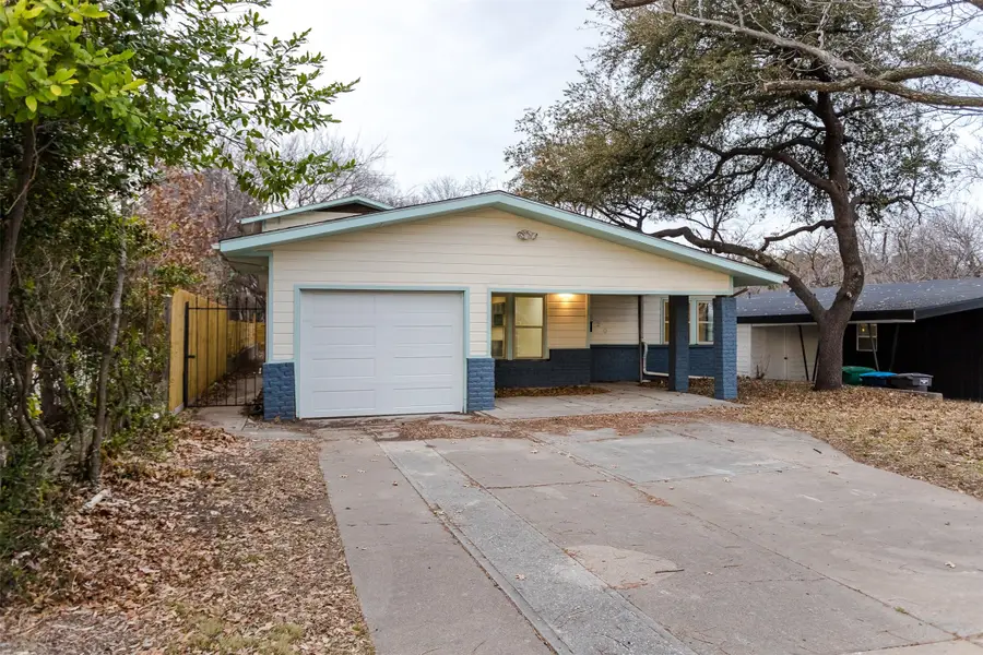 4520 Geddes Avenue, Fort Worth, TX 76107 - #3