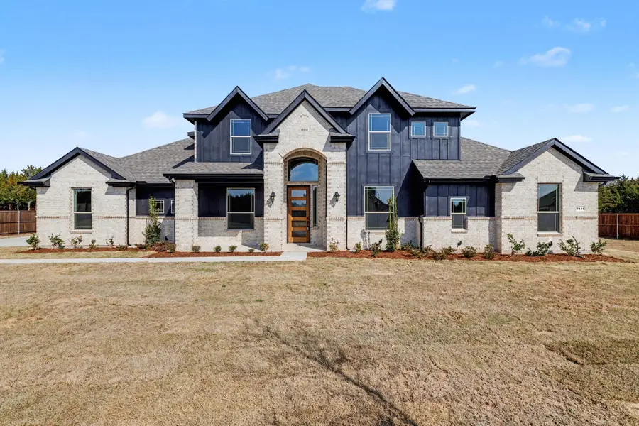 7041 Champion Road, Midlothian, TX 76065 - #2