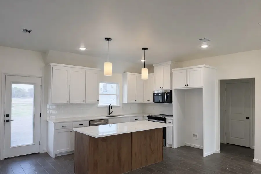 248 Yawney Drive, Lipan, TX 76462 - #2