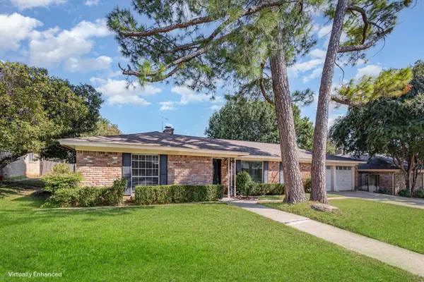 1740 Cynthia Lane, Hurst, TX 76054