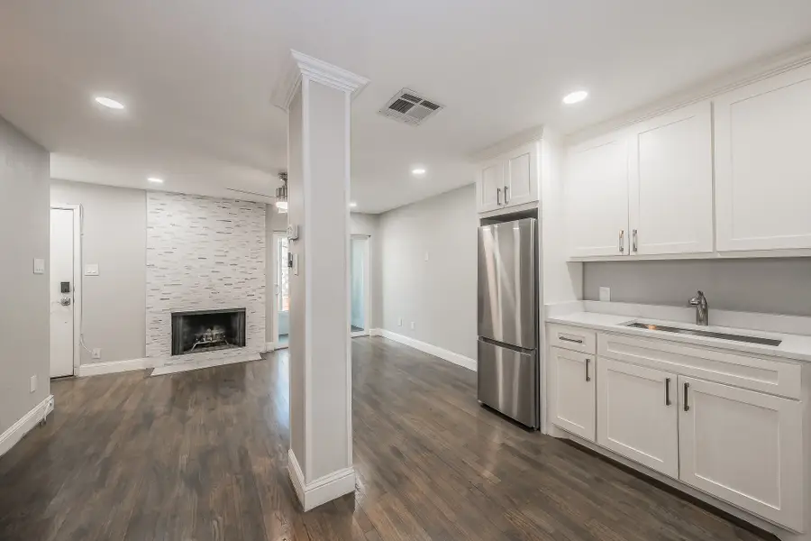 5757 Martel Avenue #B08, Dallas, TX 75206 - #3