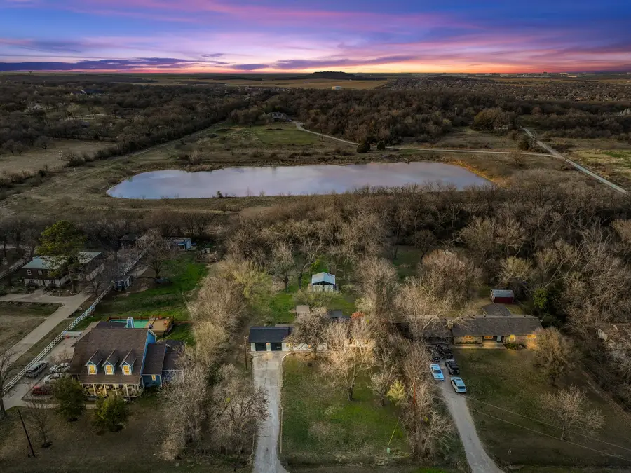 316 Old Justin Road, Argyle, TX 76226 - #2