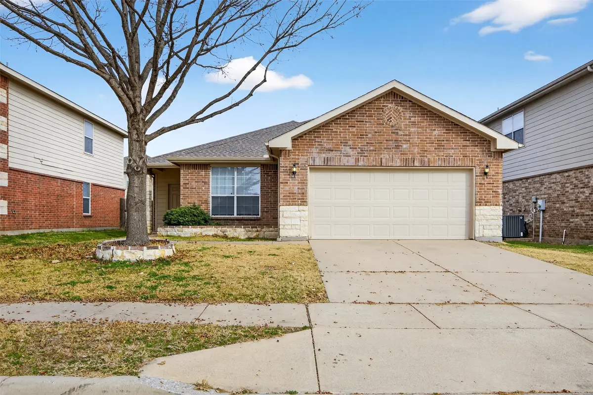 8616 Star Thistle Drive, Fort Worth, TX 76179 - #1