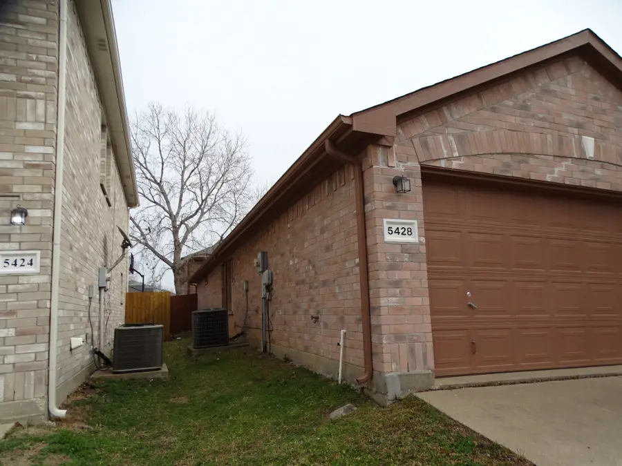 5428 Maverick Drive, Grand Prairie, TX 75052 - #3