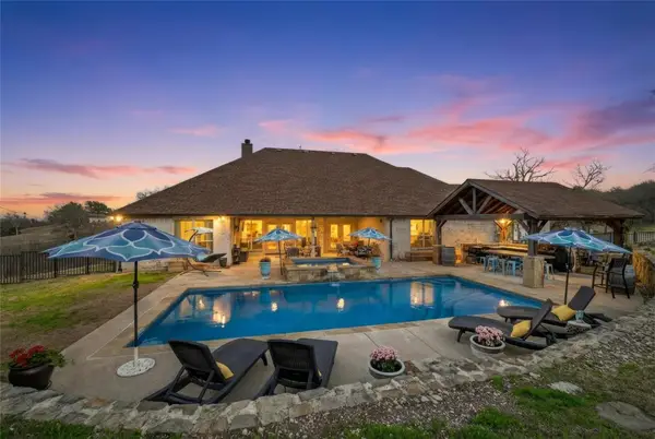 128 E Remuda Court, Fort Worth, TX 76108