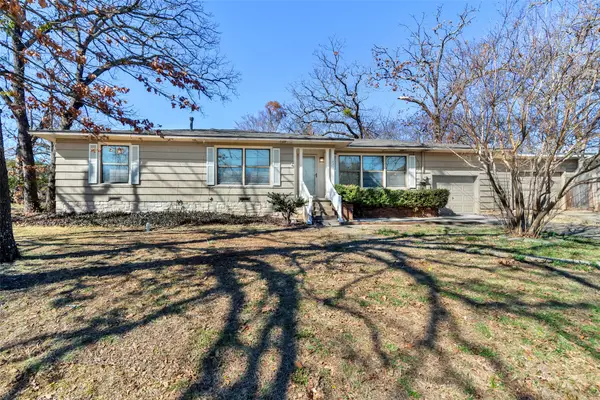 1025 S Maurice Avenue, Denison, TX 75020