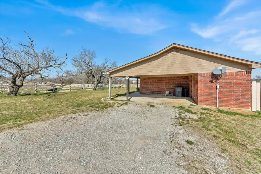 512 Allison Road, Springtown, TX 76082 - #3