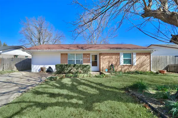 1914 Del Oak Drive, Mesquite, TX 75149