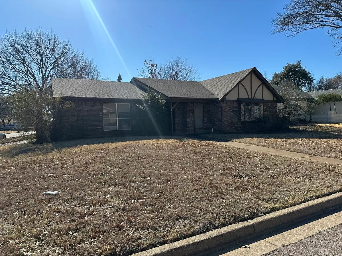 7294 Church Park Drive, Fort Worth, TX 76133 - #1