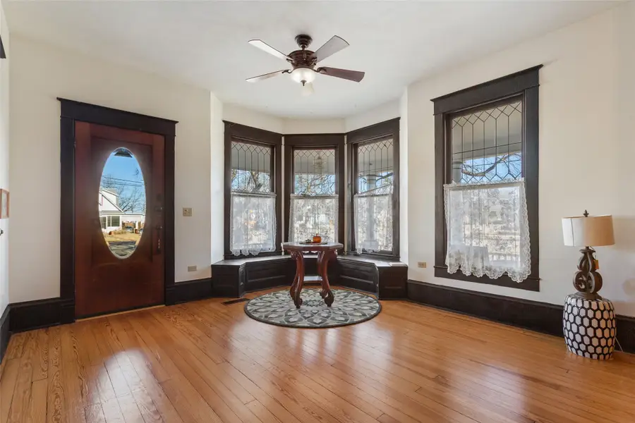 900 W 6th Street, McGregor, TX 76657 - #2