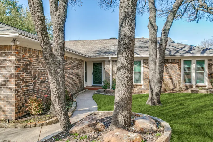 2922 Ridgewood Drive, Grapevine, TX 76051 - #3