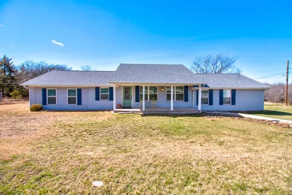 1511 Keyes Lane, Aubrey, TX 76227