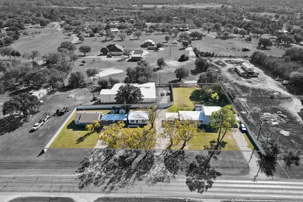 1060 E Reno Road, Reno, TX 76020